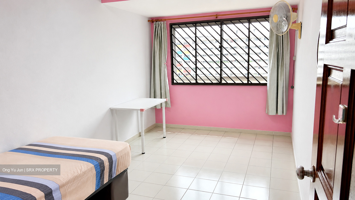 Blk 720 Jurong West Avenue 5 (Jurong West), HDB 5 Rooms #595764011